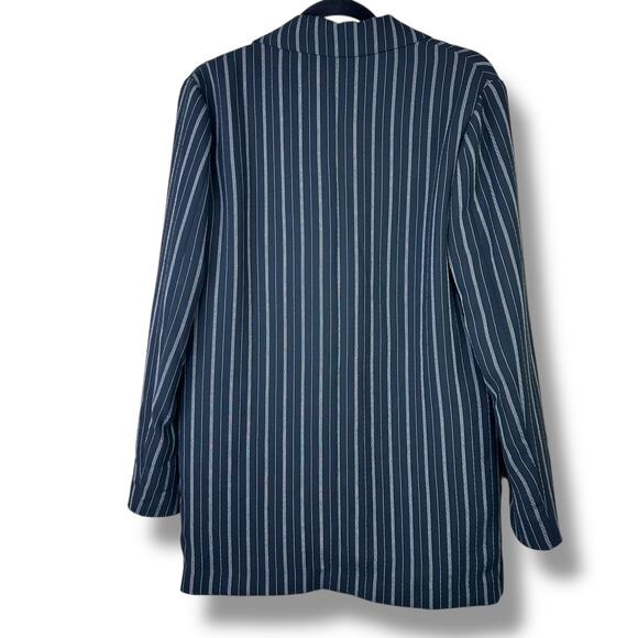 WILFRED x ARITZIA NWOT Cherrelle Pinstripe Double Breasted Blazer Jacket Small - Picture 8 of 10